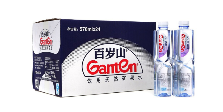 水区工商局查处假冒“百岁山”矿泉水