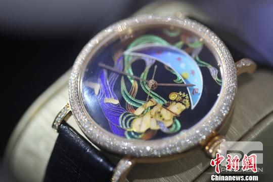 优雅的珐琅表代表中国美学观念。 张亨伟 摄